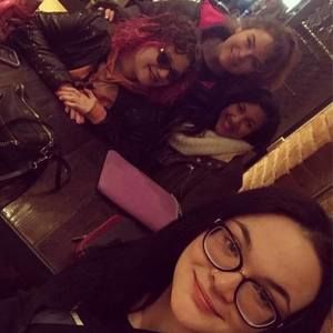 Meet your Posher, Andrea